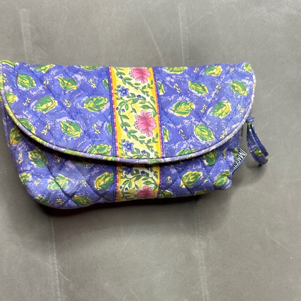 Floral Quilted Women's Cosmetic Travel Bag w/mirror by MAGGIB (ganz)